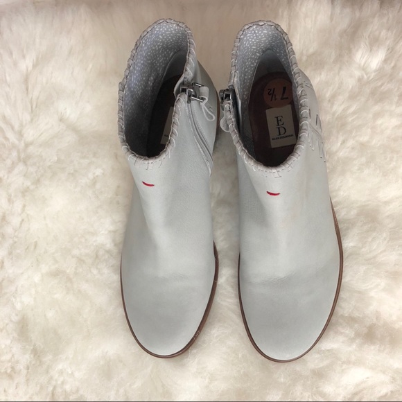 ED by ELLEN DeGENERES Susumu Leather Ankle Boots Sz 7.5 - Picture 3 of 10